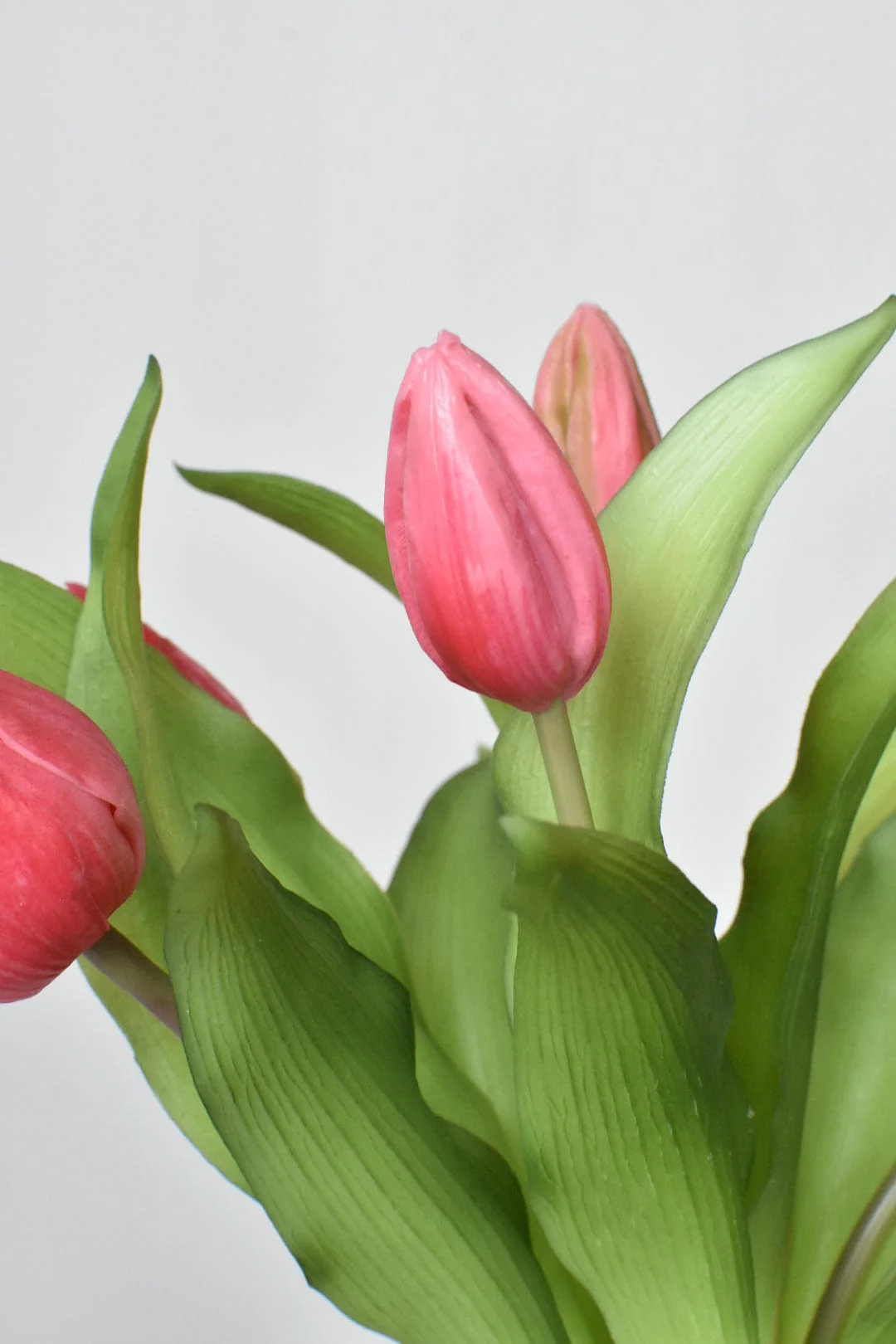 House by JSD 11.75" Faux Real Touch Dark Pink 7 Stem Tulip Bundle - Image 4