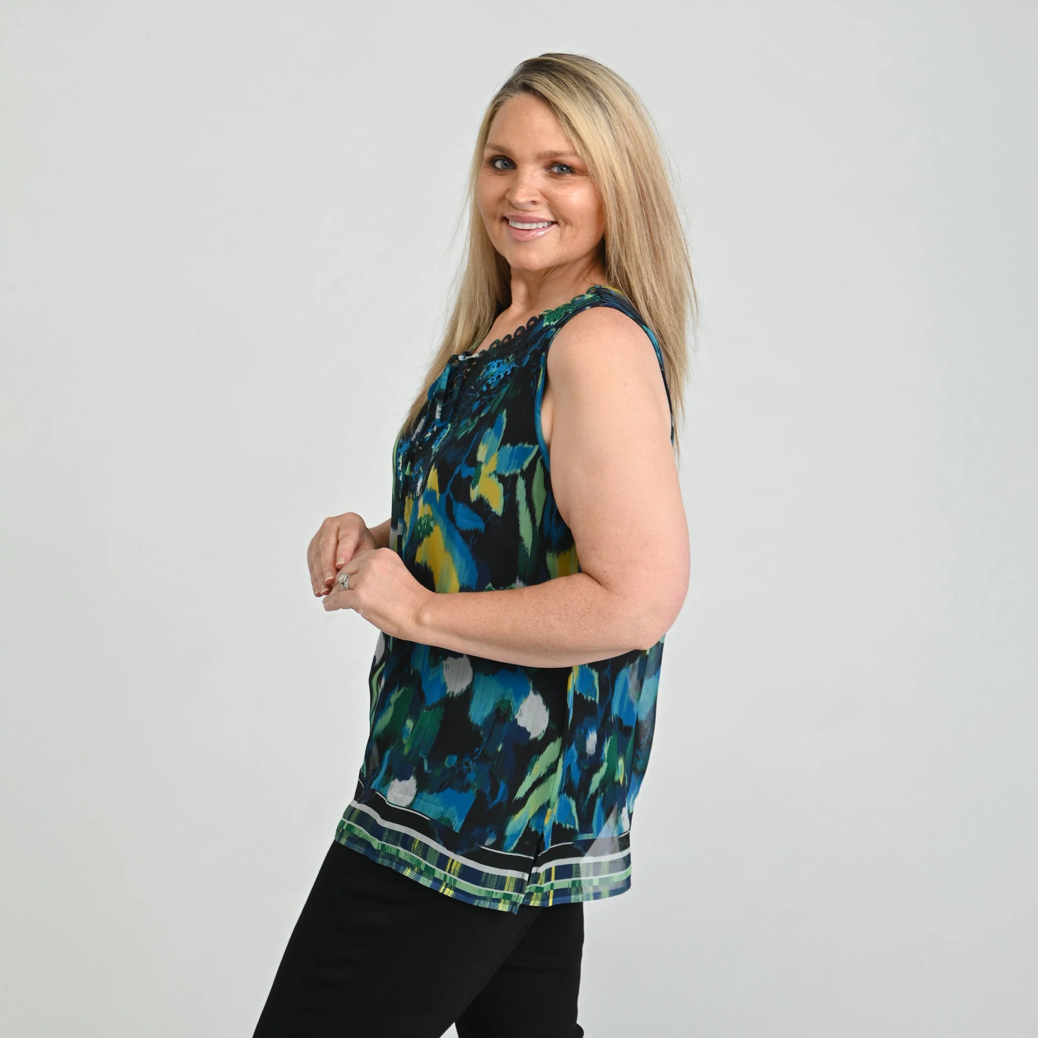 Christopher & Banks Border Print Crochet Tie Front Sleeveless Top - Image 7