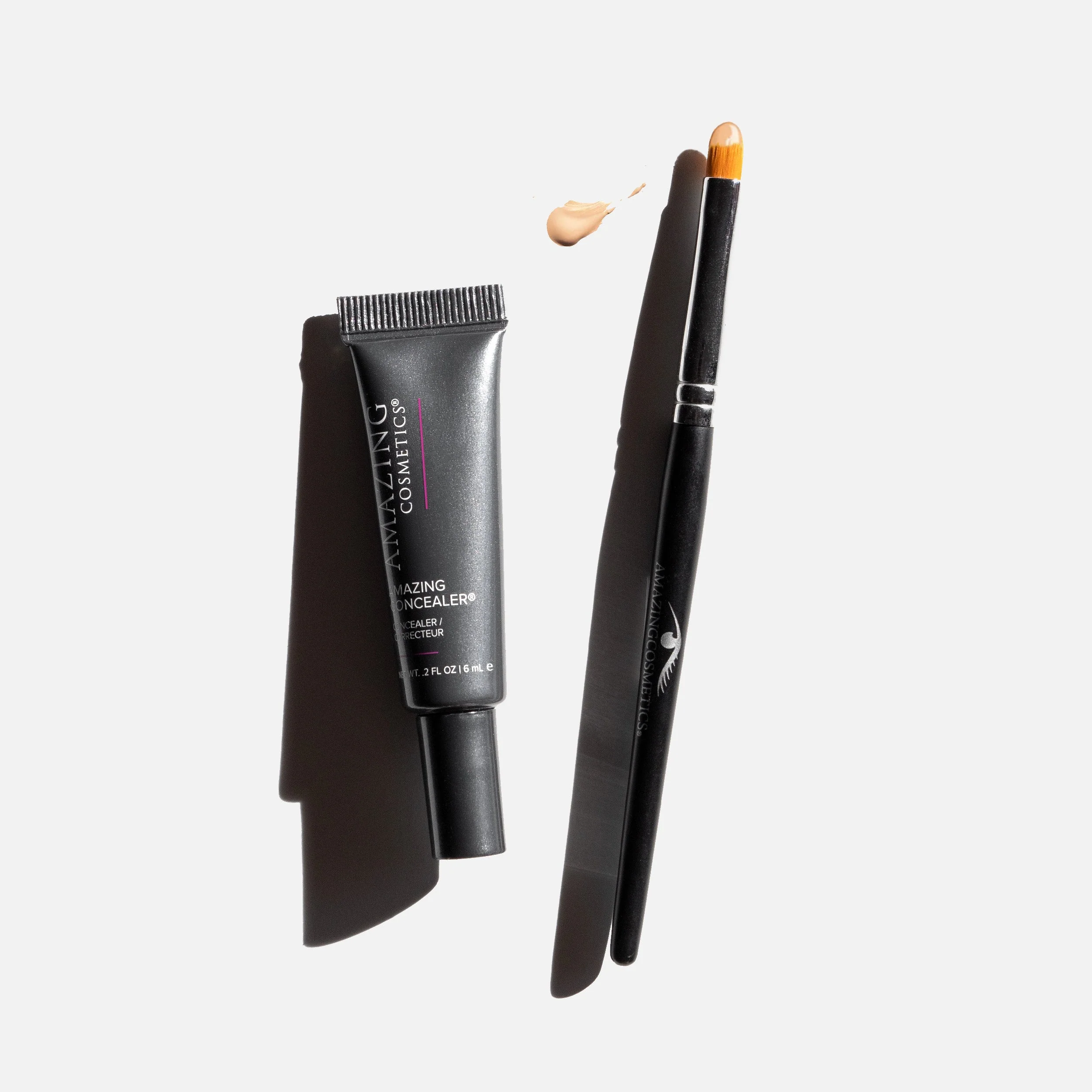AmazingCosmetics Tapered Concealer Brush - Image 3