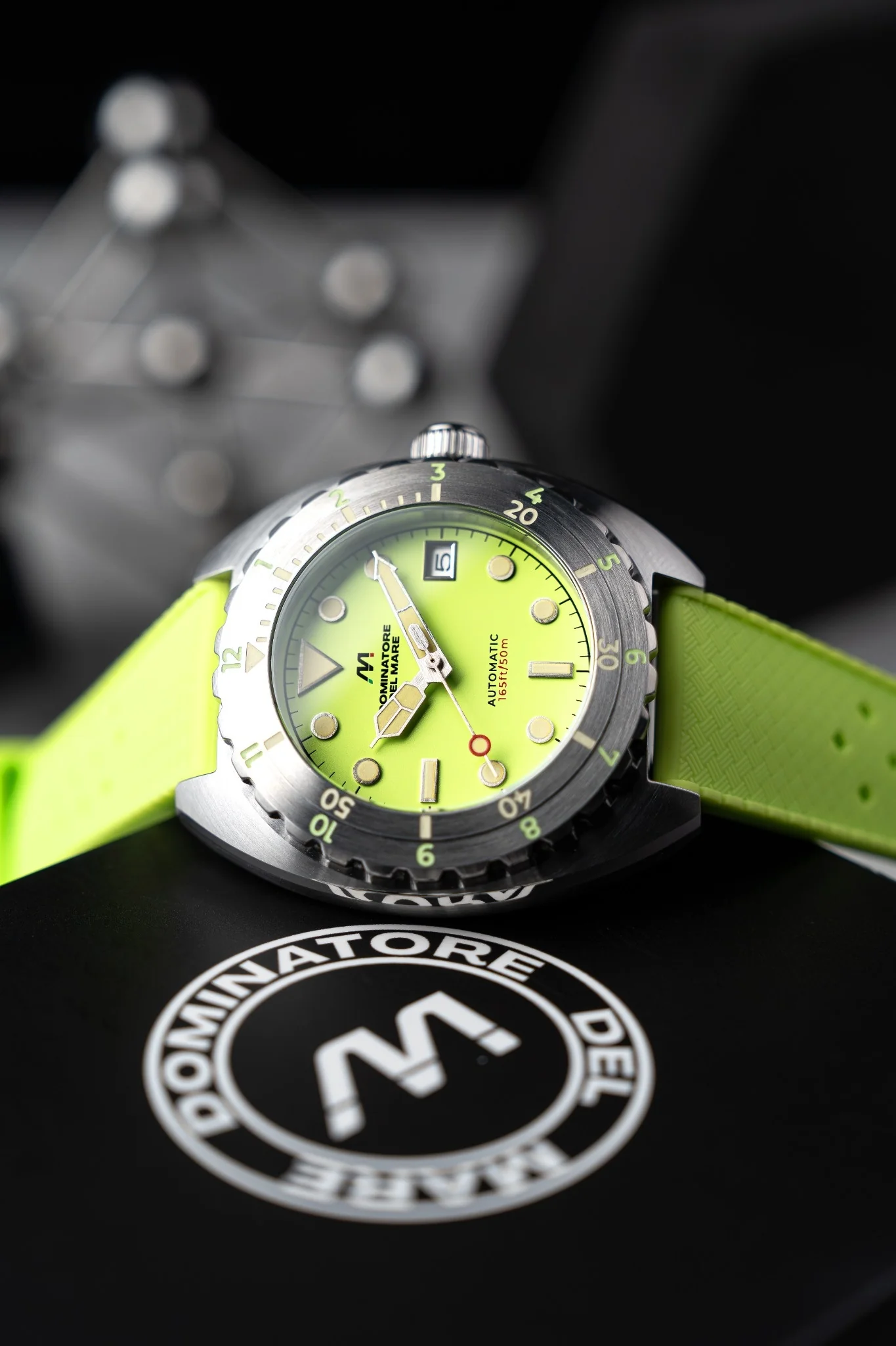 Dominatore Del Mare Men's 44mm Amalfi Automatic Silicone Strap Watch - Image 5