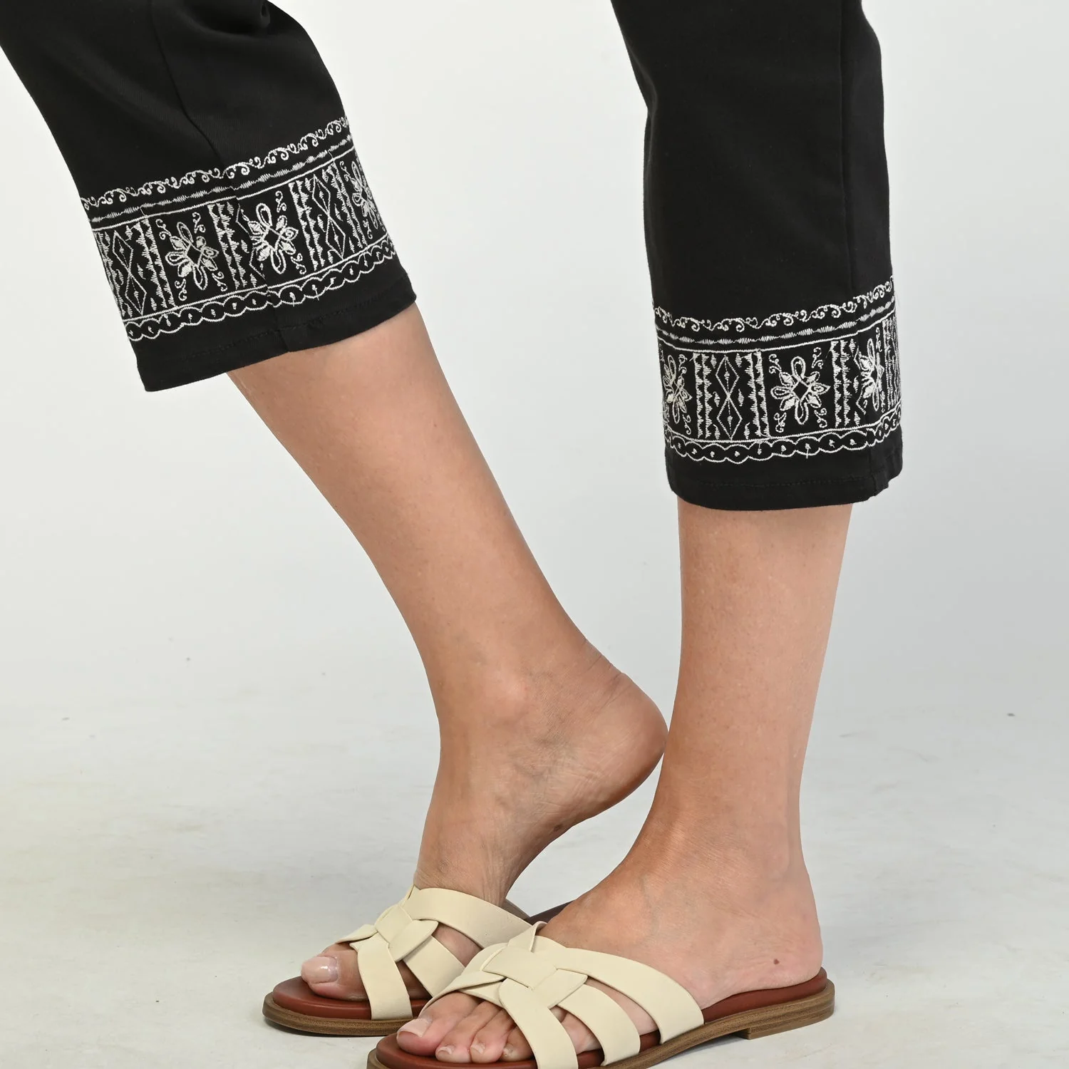 Christopher & Banks Embroidered Hem Relaxed Fit Denim Capri - Image 7