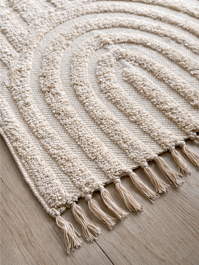 Busa Designs Hana Tufted Boho Rainbow Accent Rug - Image 4