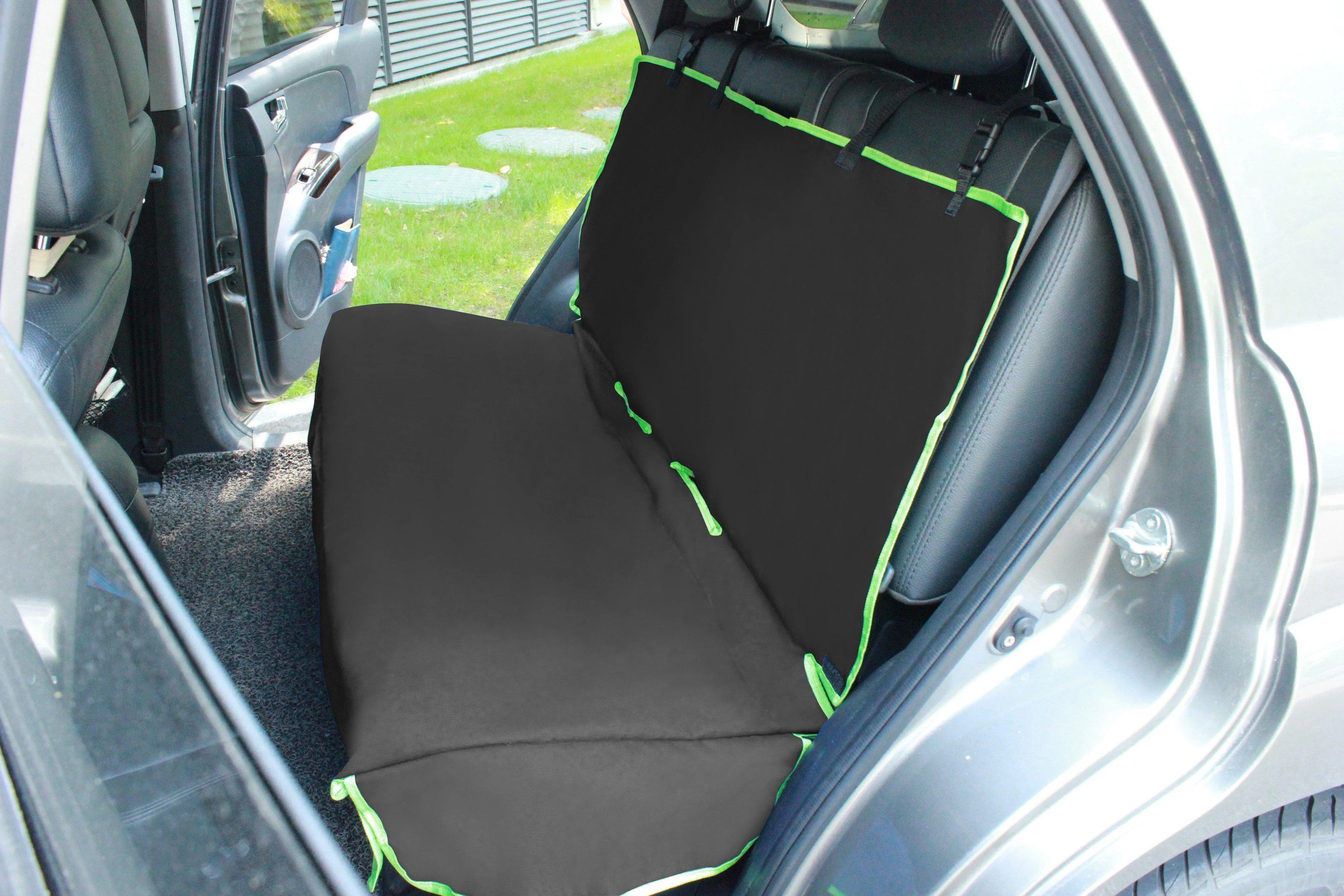 Pet Life ® 'Open Road' Full Backseat Pet Cover Protector - Image 4