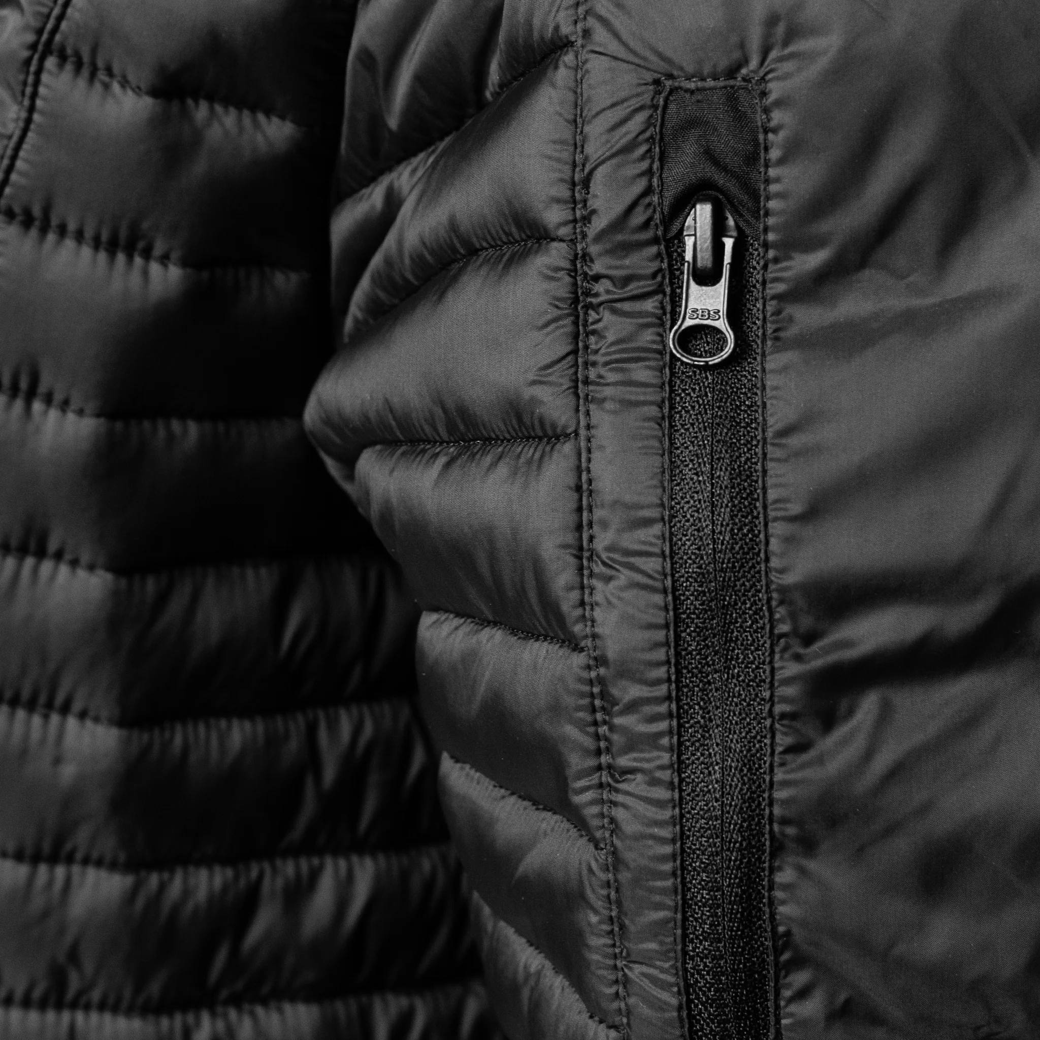 Gobi Heat Women's Polaris Heated Puffer Jacket - Image 9