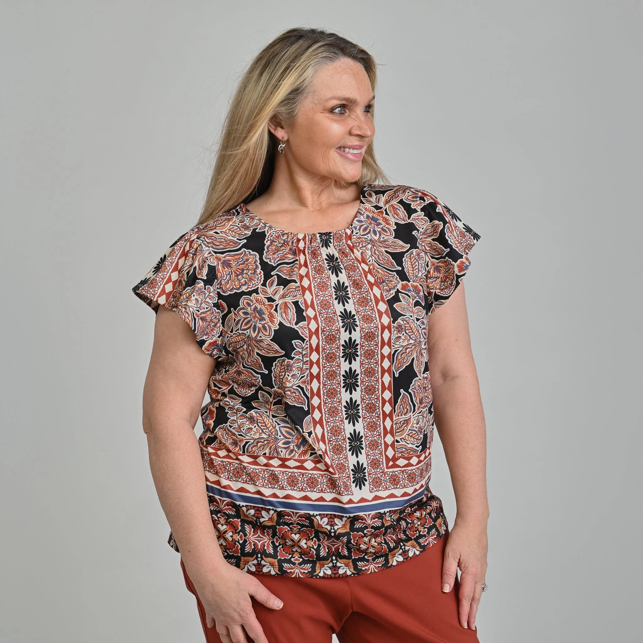 Christopher & Banks Printed Flutter Sleeve Top - Image 11