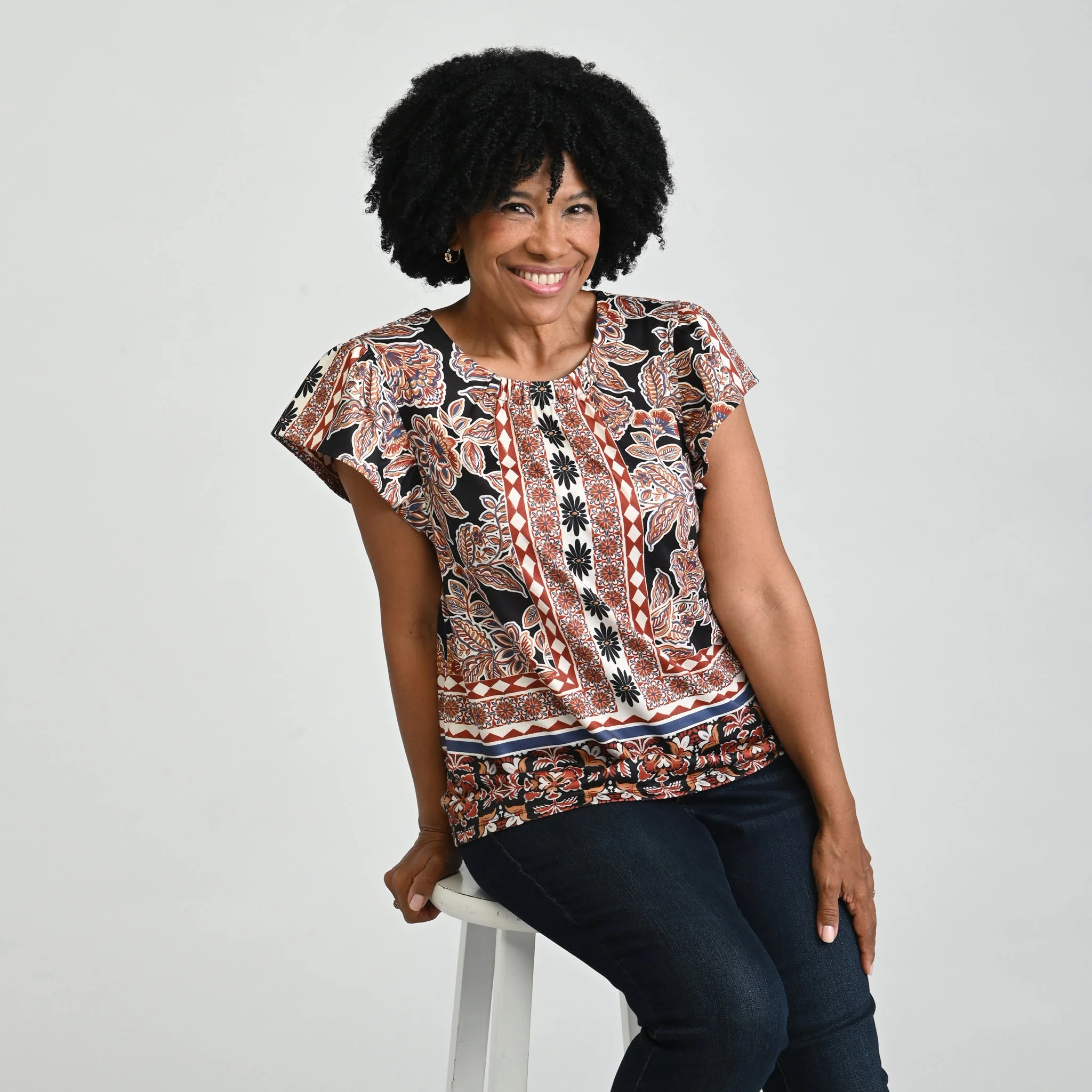 Christopher & Banks Printed Flutter Sleeve Top - Image 3