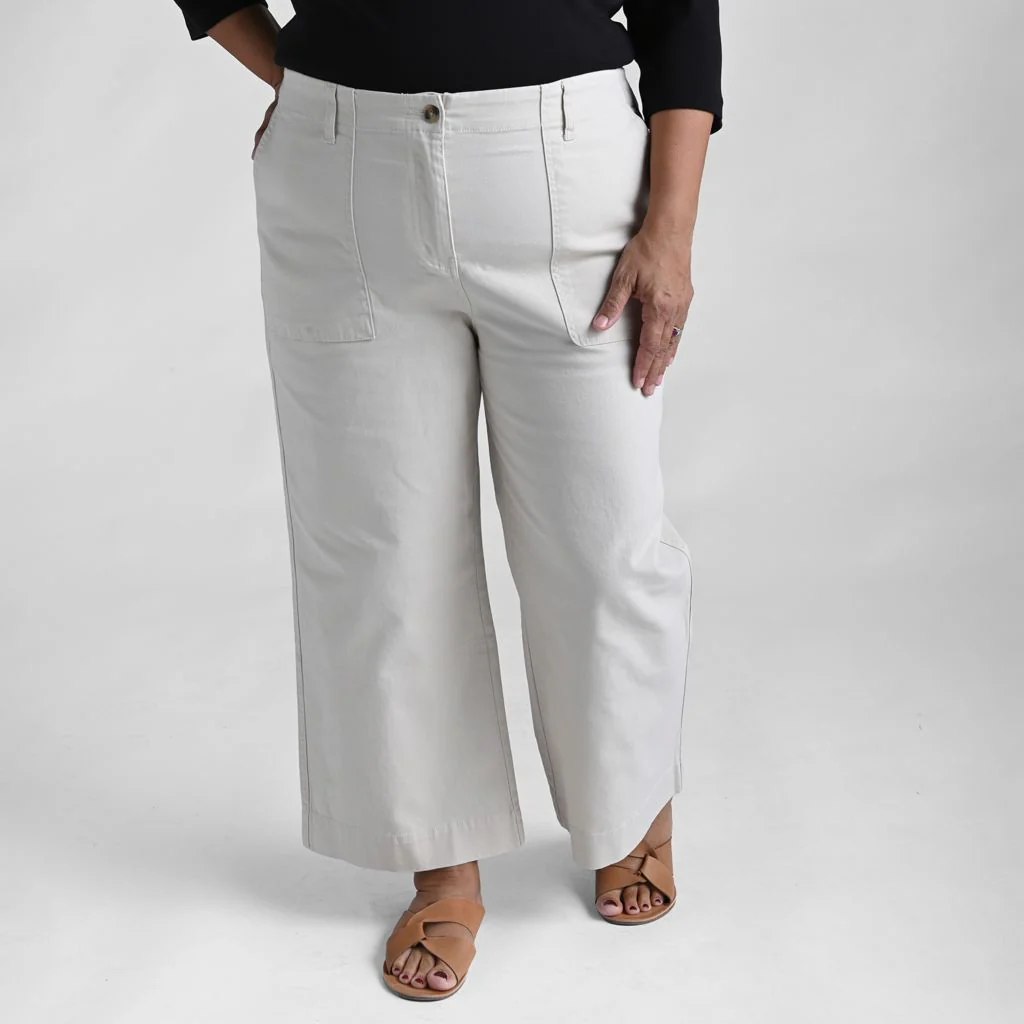 Christopher & Banks Relaxed Fit Wide Leg Crop Pant - Image 7