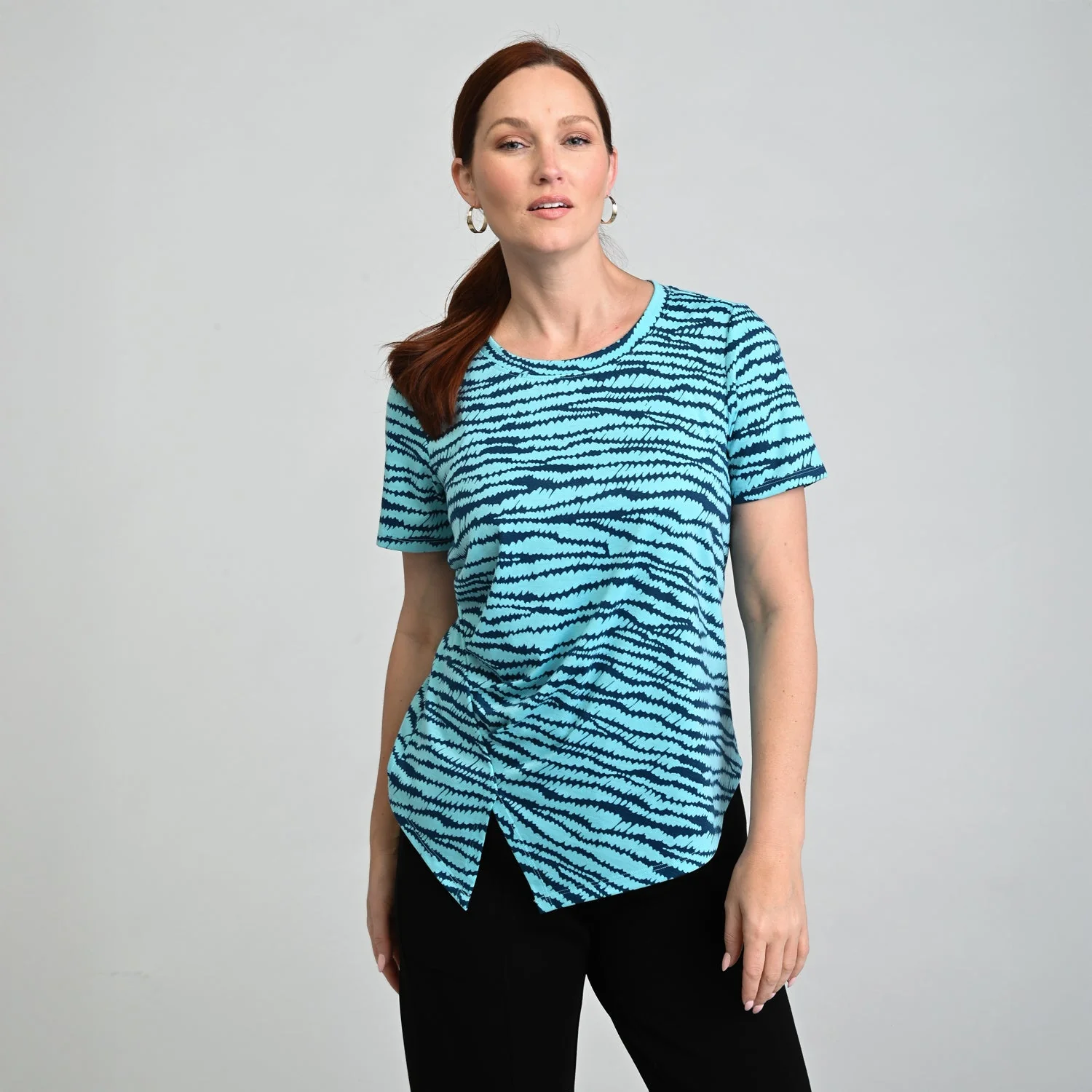 Christopher & Banks Relaxed Restyled Abstract Print Ruched Short Sleeve Tee - Image 2
