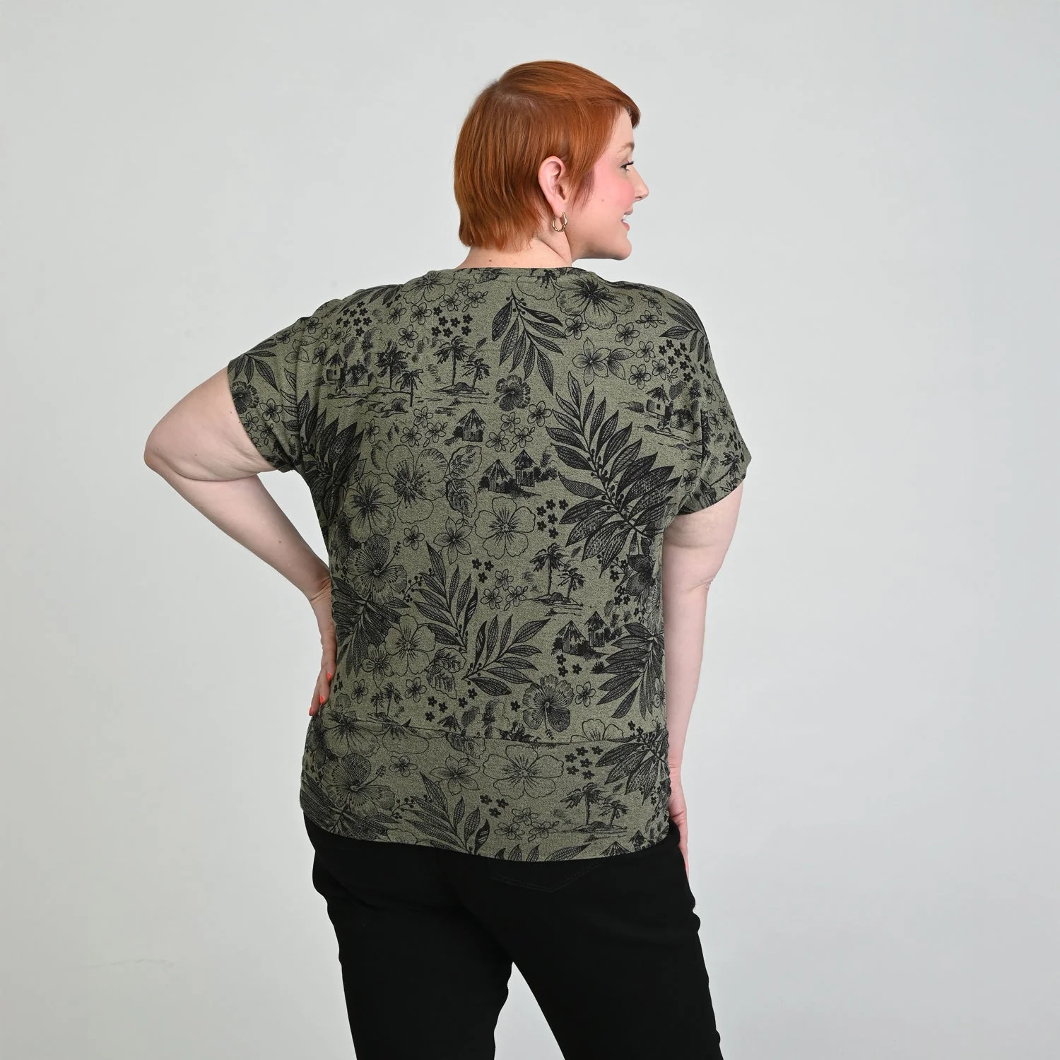Christopher & Banks Ruched Banded Hem Top - Image 10