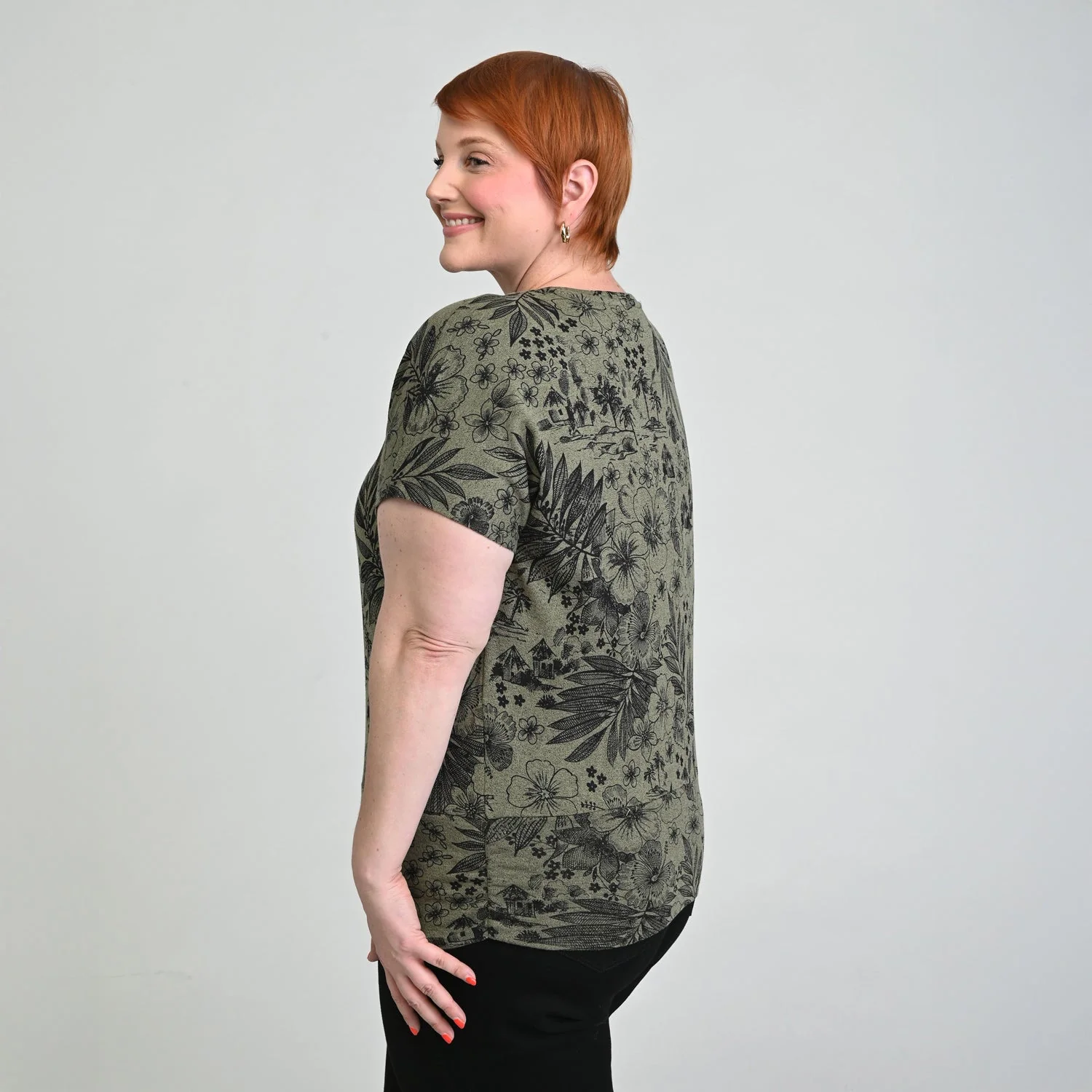 Christopher & Banks Ruched Banded Hem Top - Image 11