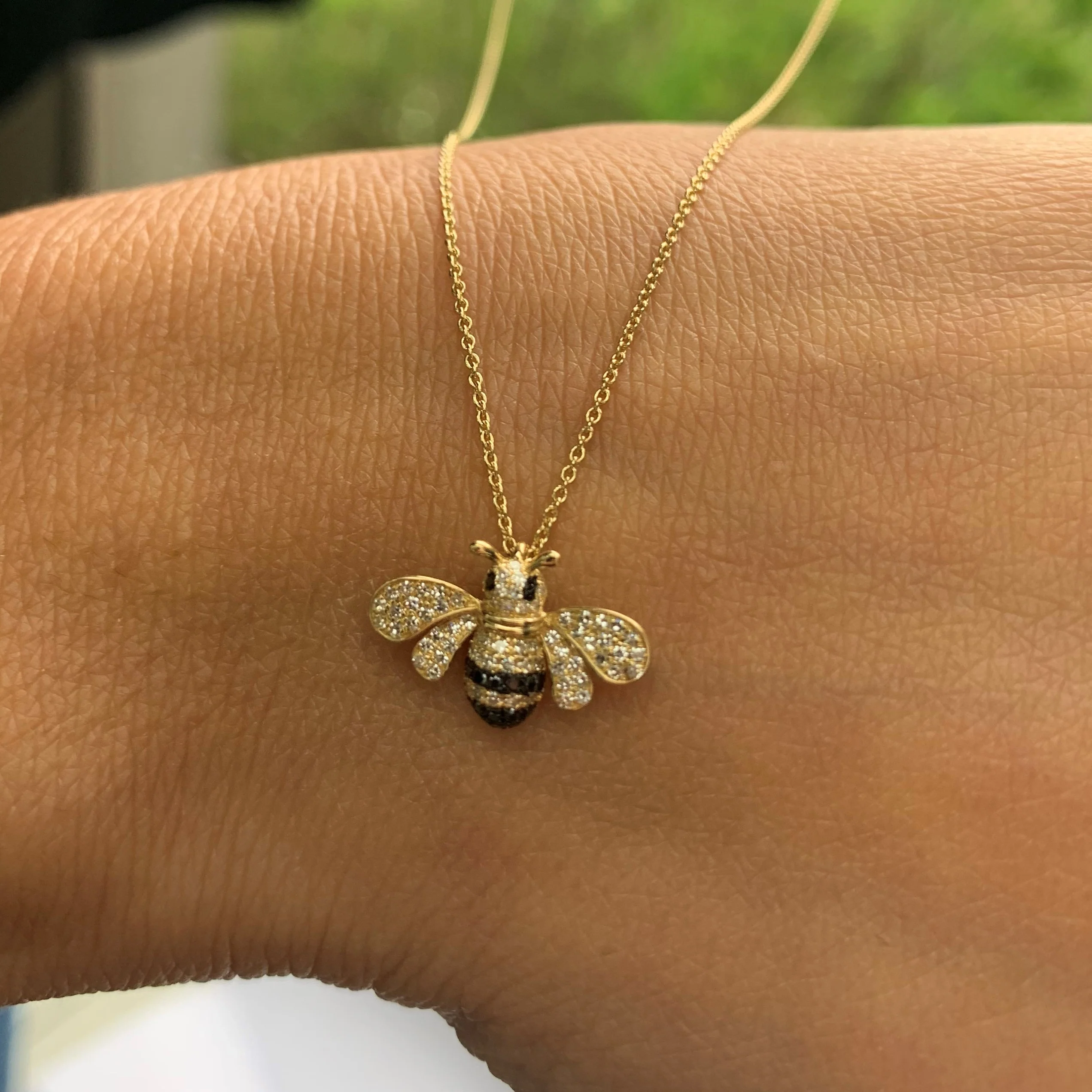 Sabrina Designs 14K Gold 0.21ctw Black & White Diamond Bumble Bee Pendant with Chain - Image 2
