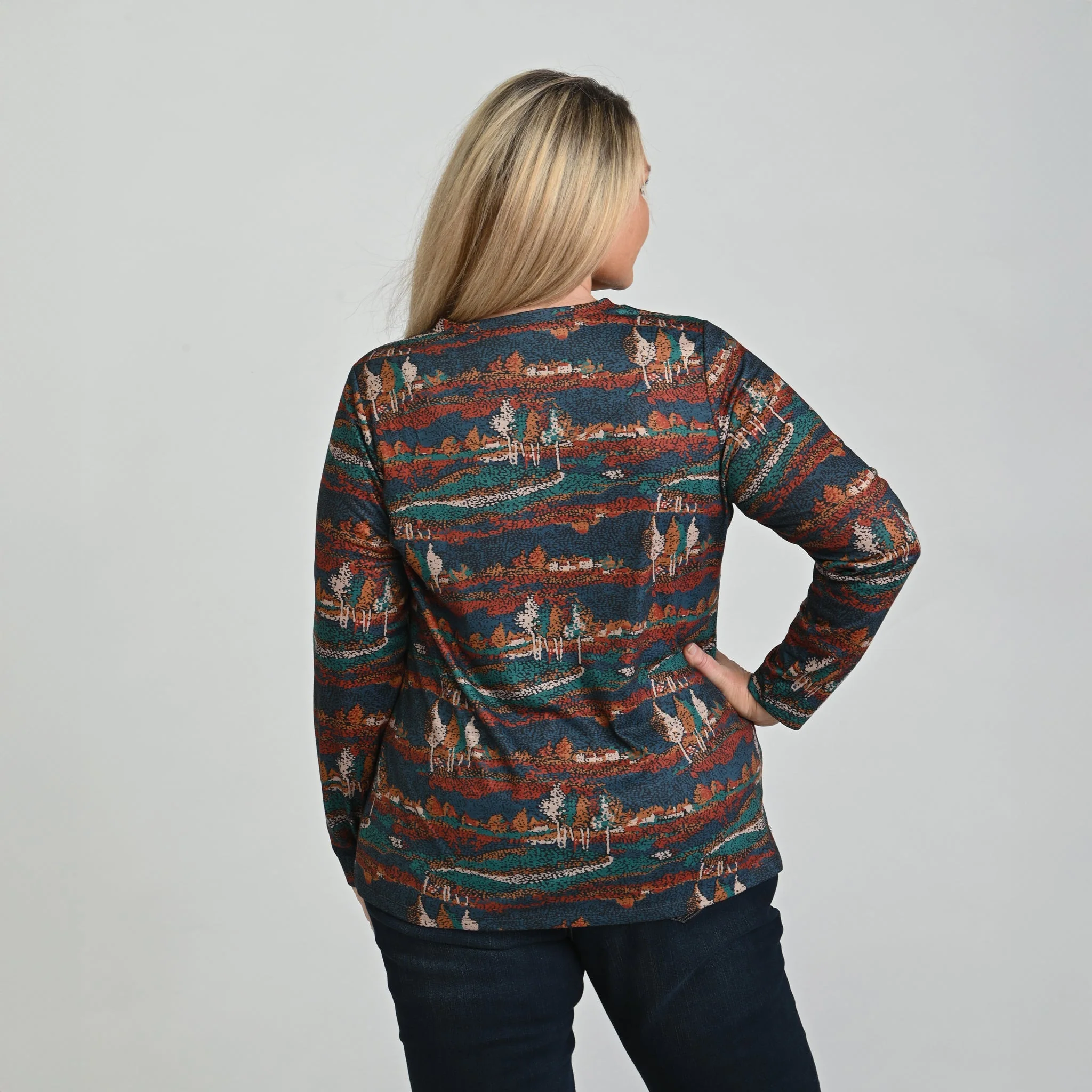 Christopher & Banks Scenic Print V Neck Long Sleeve Tee - Image 5