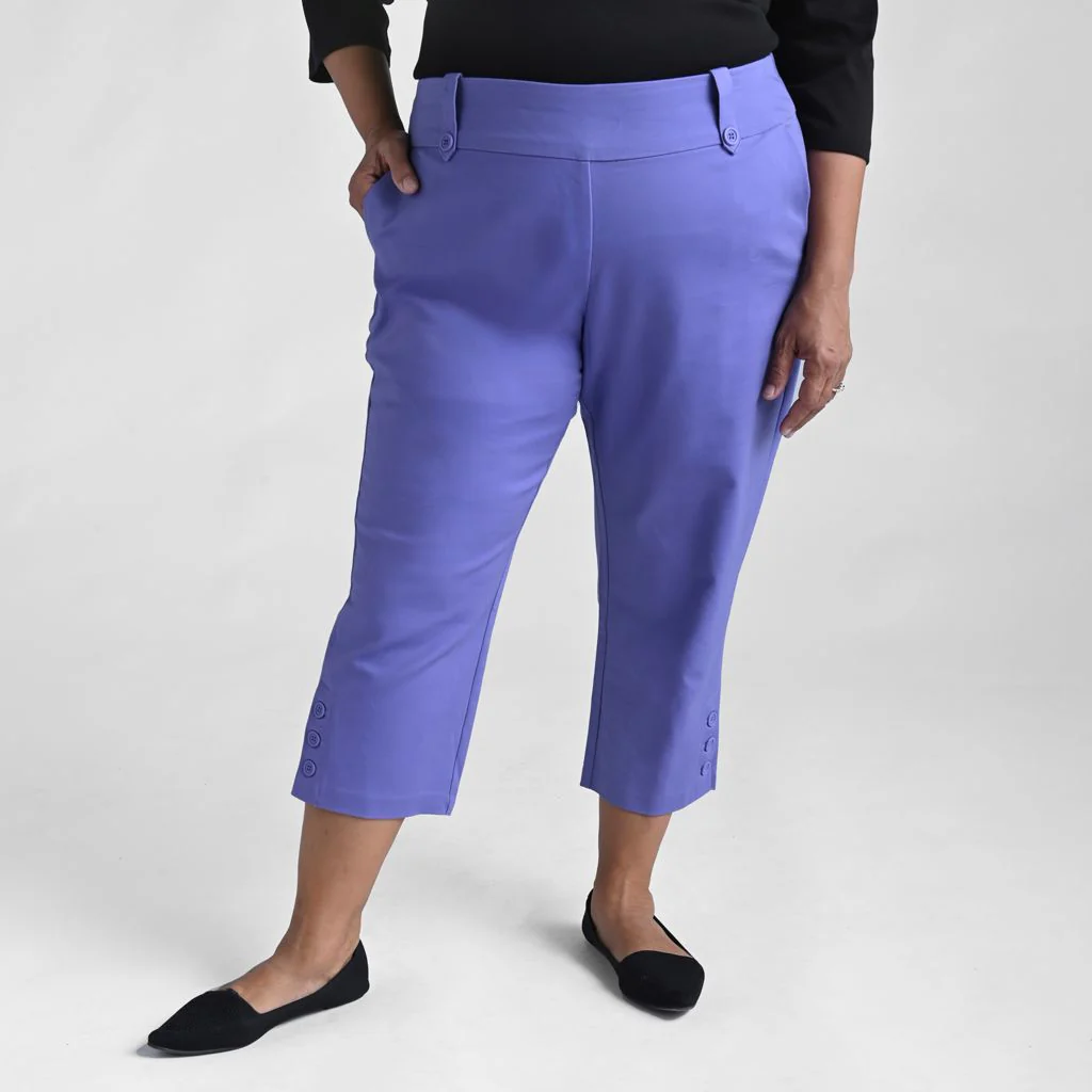 Christopher & Banks Signature Slimming Button Detail Aster Violet Pull On Capri - Image 4