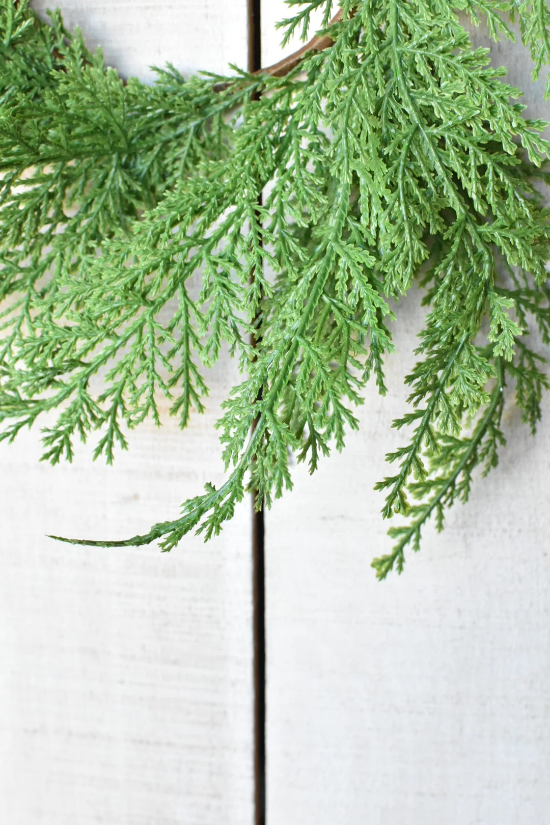 Small Cedar Wreath (4.5" Center Ring) CW2 - Image 3