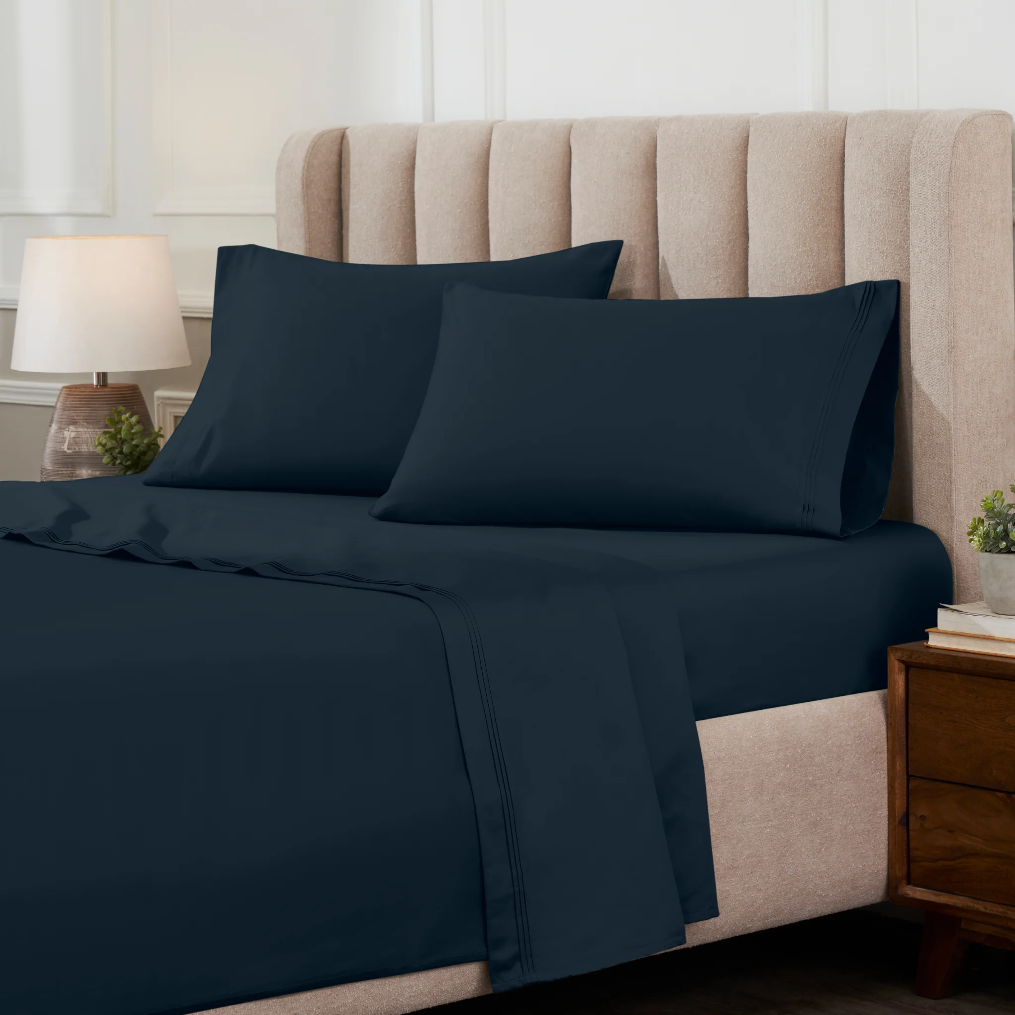 Superior 1000 Thread Count Egyptian Cotton Sateen Solid 4-Piece Sheet Set - Image 10
