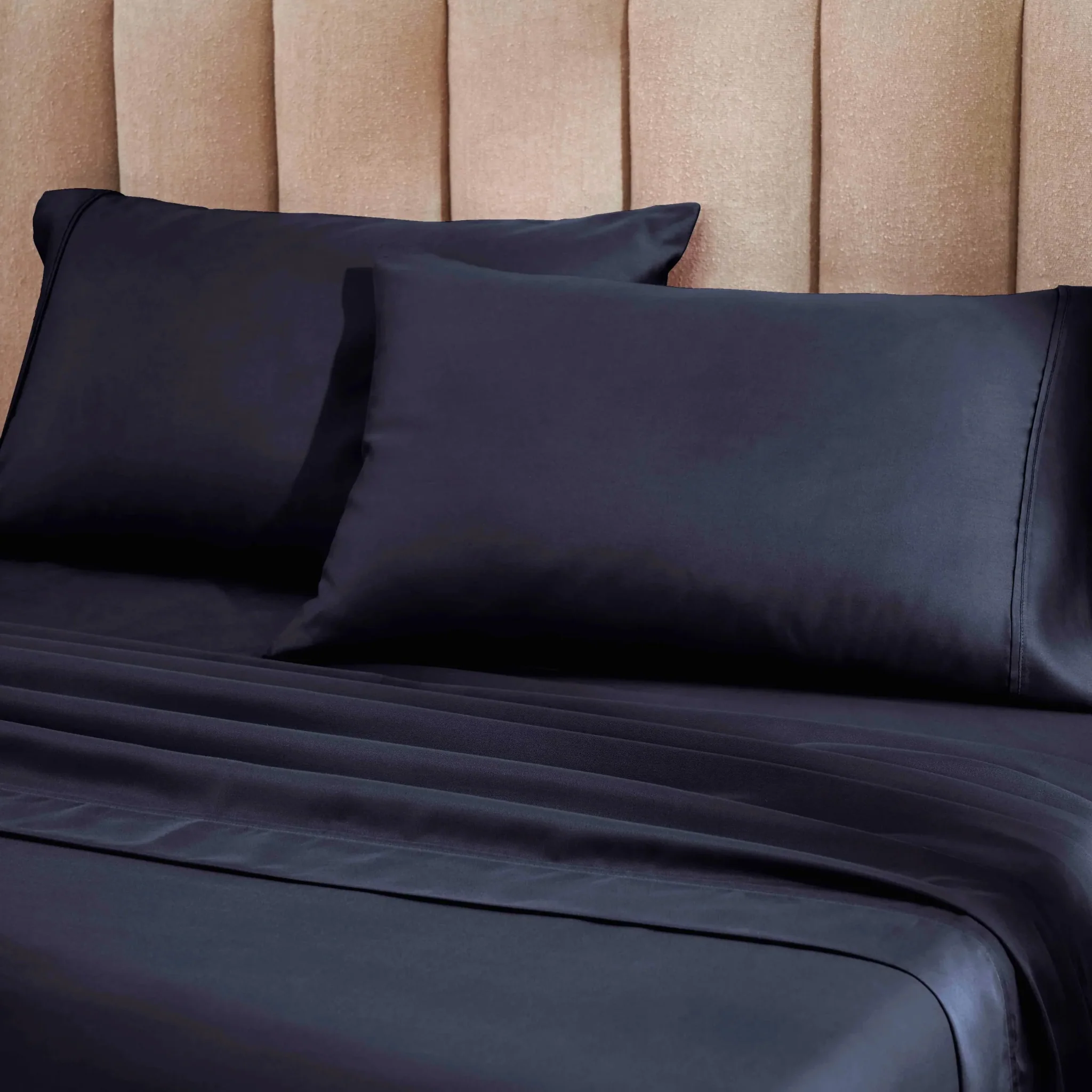 Superior 1200 Thread Count Cotton Blend Deep Pocket Solid 4-Piece Sheet Set - Image 5