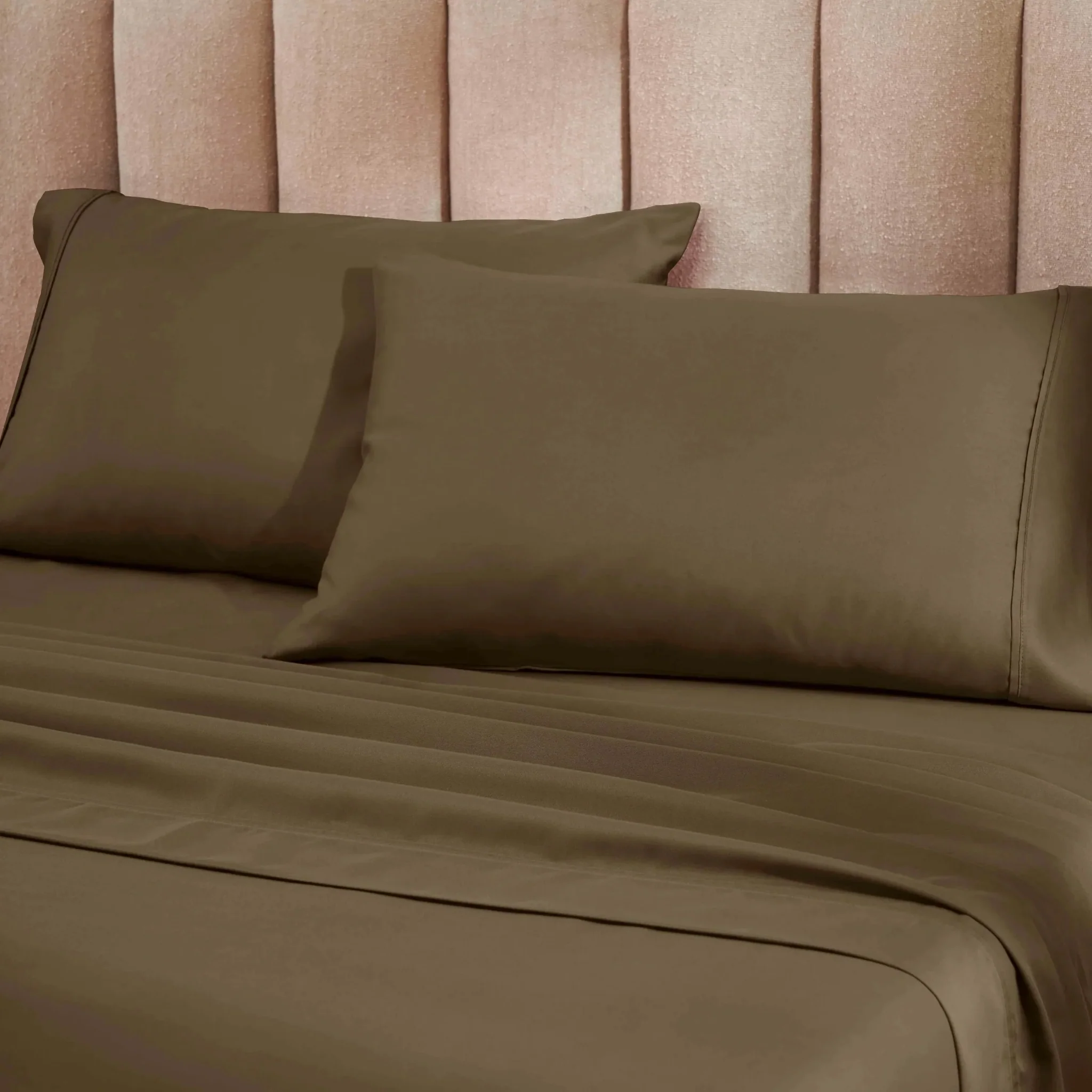 Superior 1200 Thread Count Cotton Blend Deep Pocket Solid 4-Piece Sheet Set - Image 7