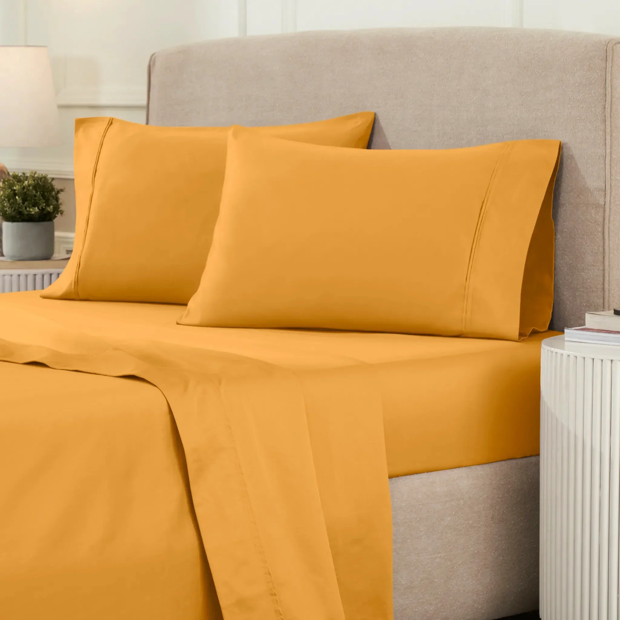 Superior 1200 Thread Count Egyptian Cotton Sateen Solid 4-Piece Sheet Set - Image 3