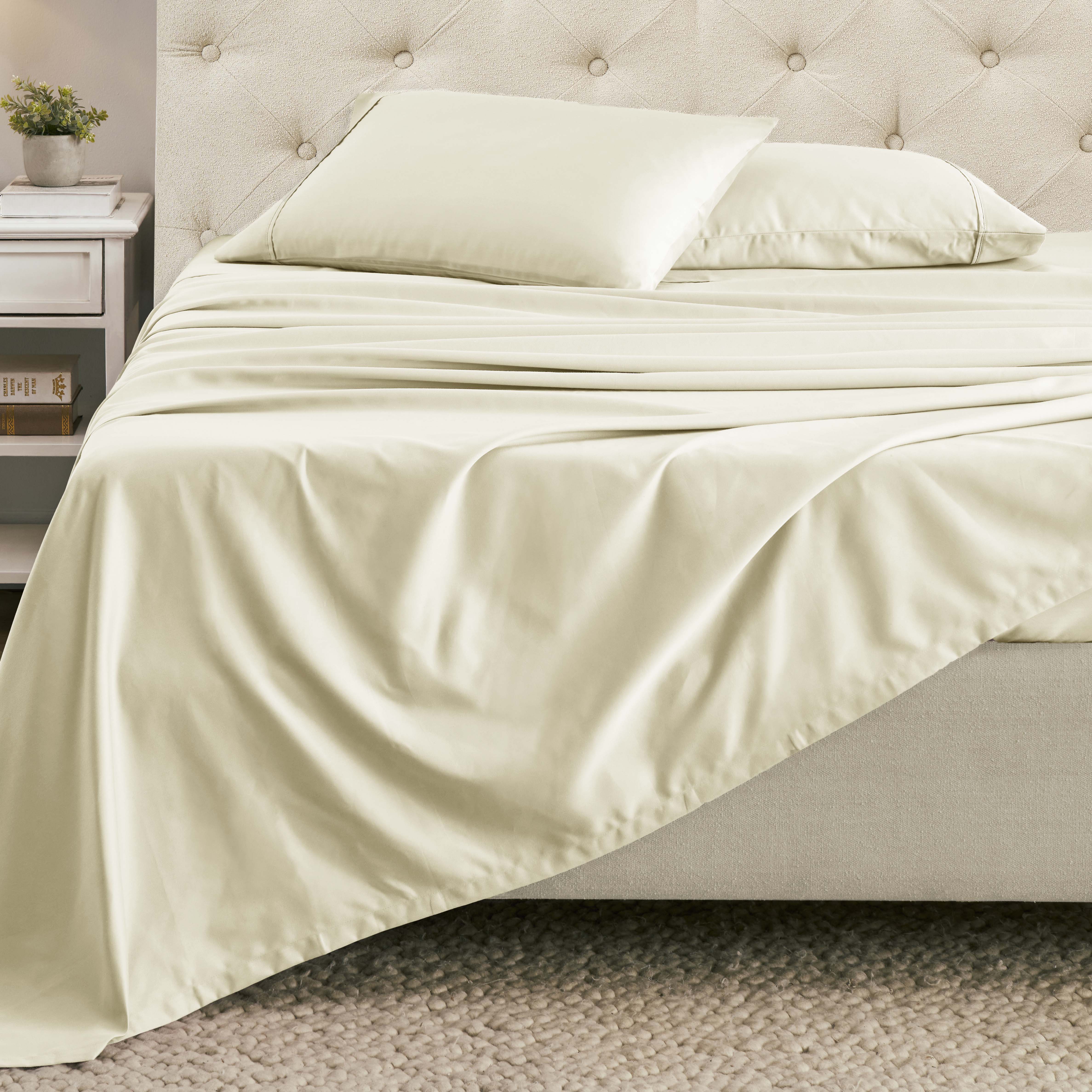 Superior 1500 Thread Count Cotton Blend Deep Pocket Solid 4-Piece Sheet Set - Image 4