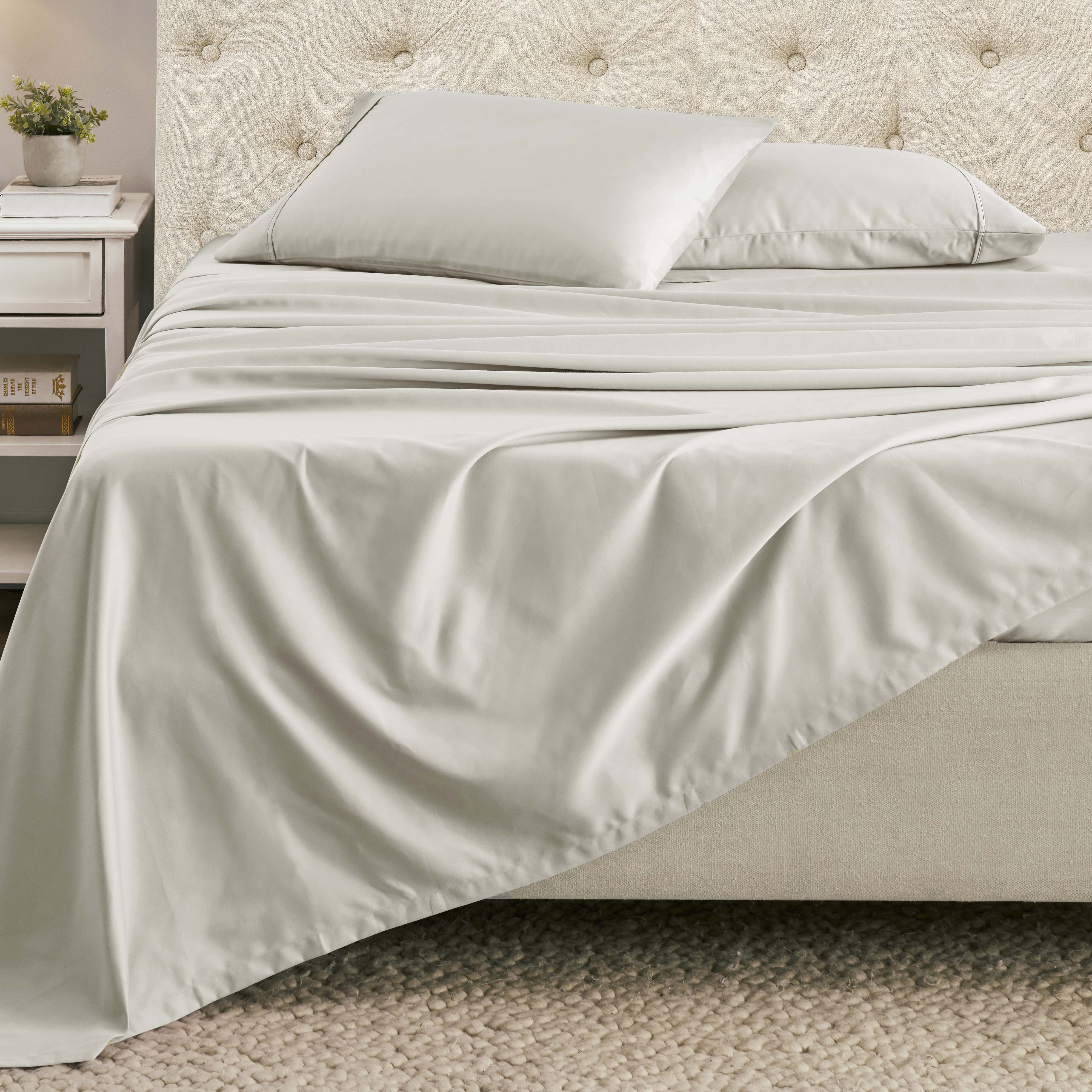 Superior 1500 Thread Count Cotton Blend Deep Pocket Solid 4-Piece Sheet Set - Image 7