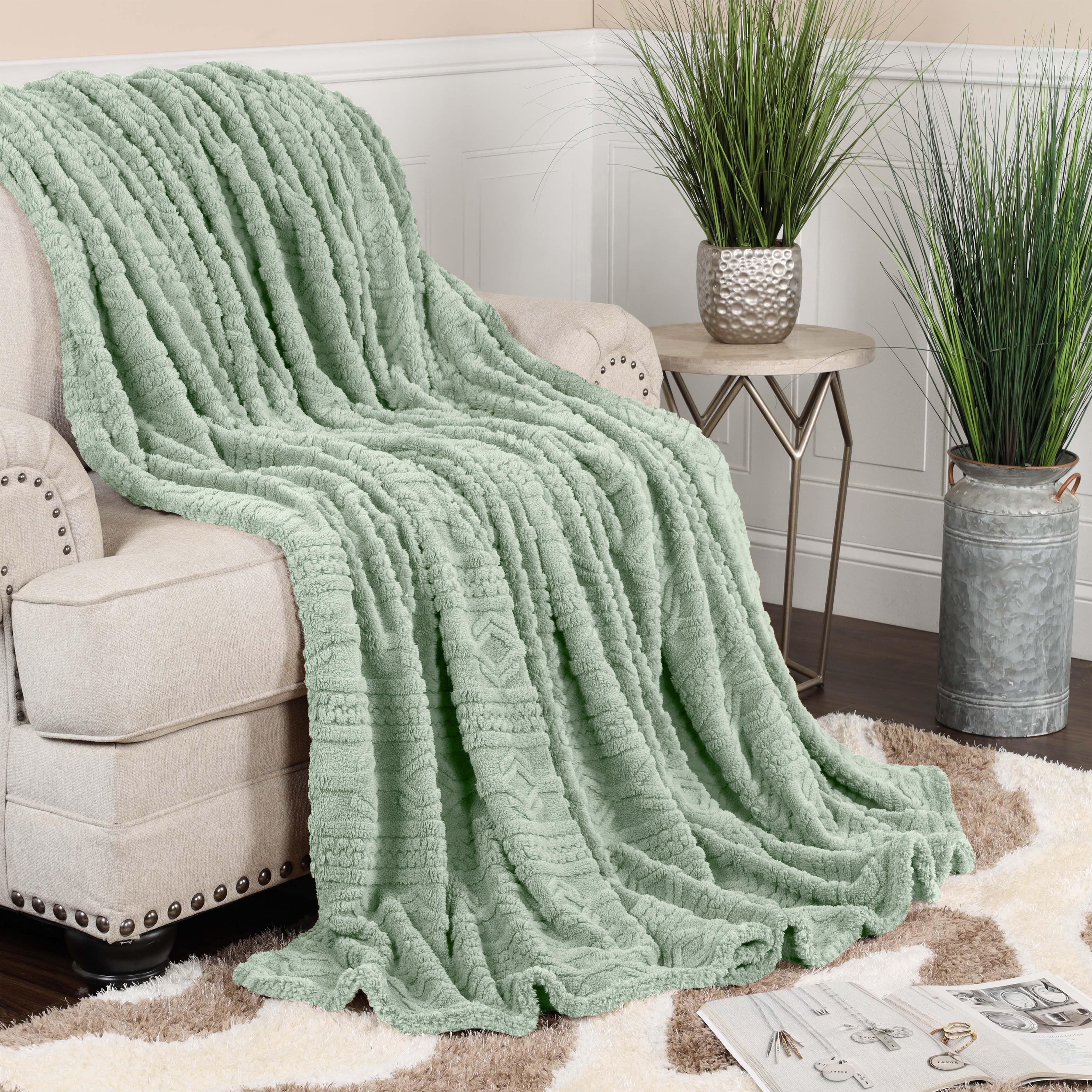 Superior Arctic Boho Knit Jacquard Fleece Blanket - Image 26