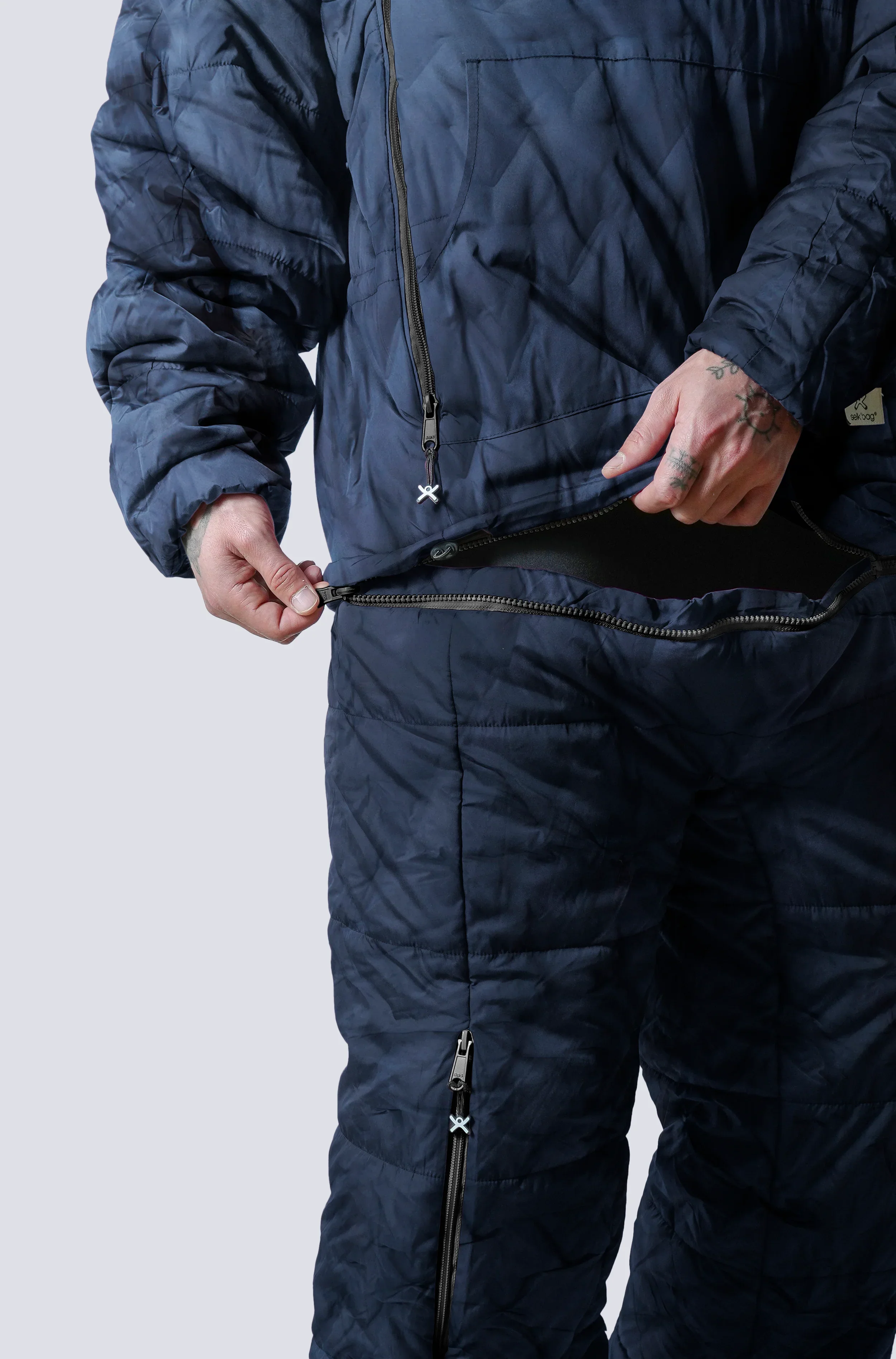 Selk'bag The Original Wearable SWYTCH Pro Navy Sleeping Bag - Image 3