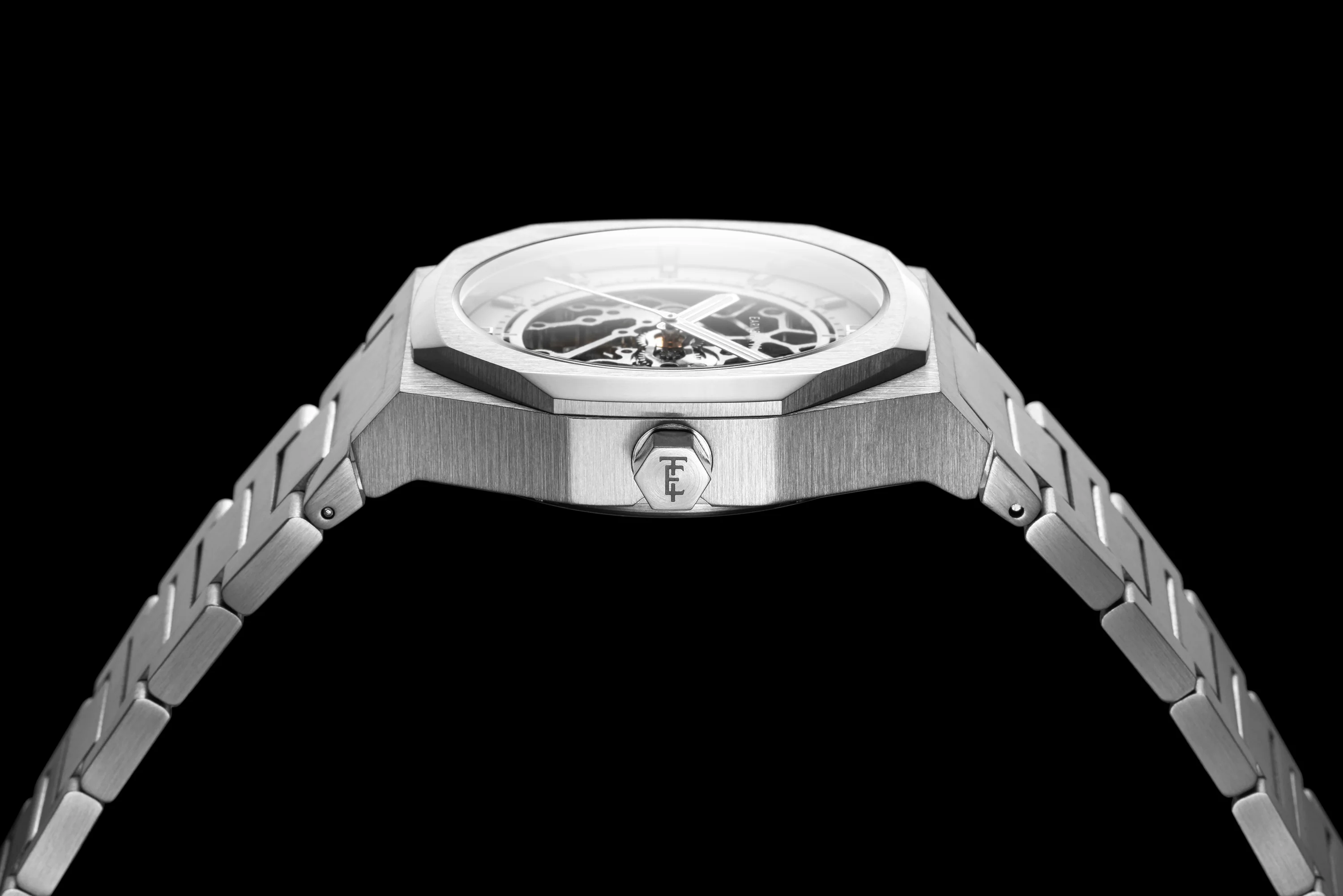 Thomas Earnshaw Men's 42mm Drake Automatic Skeletonized Bracelet Watch - Image 5