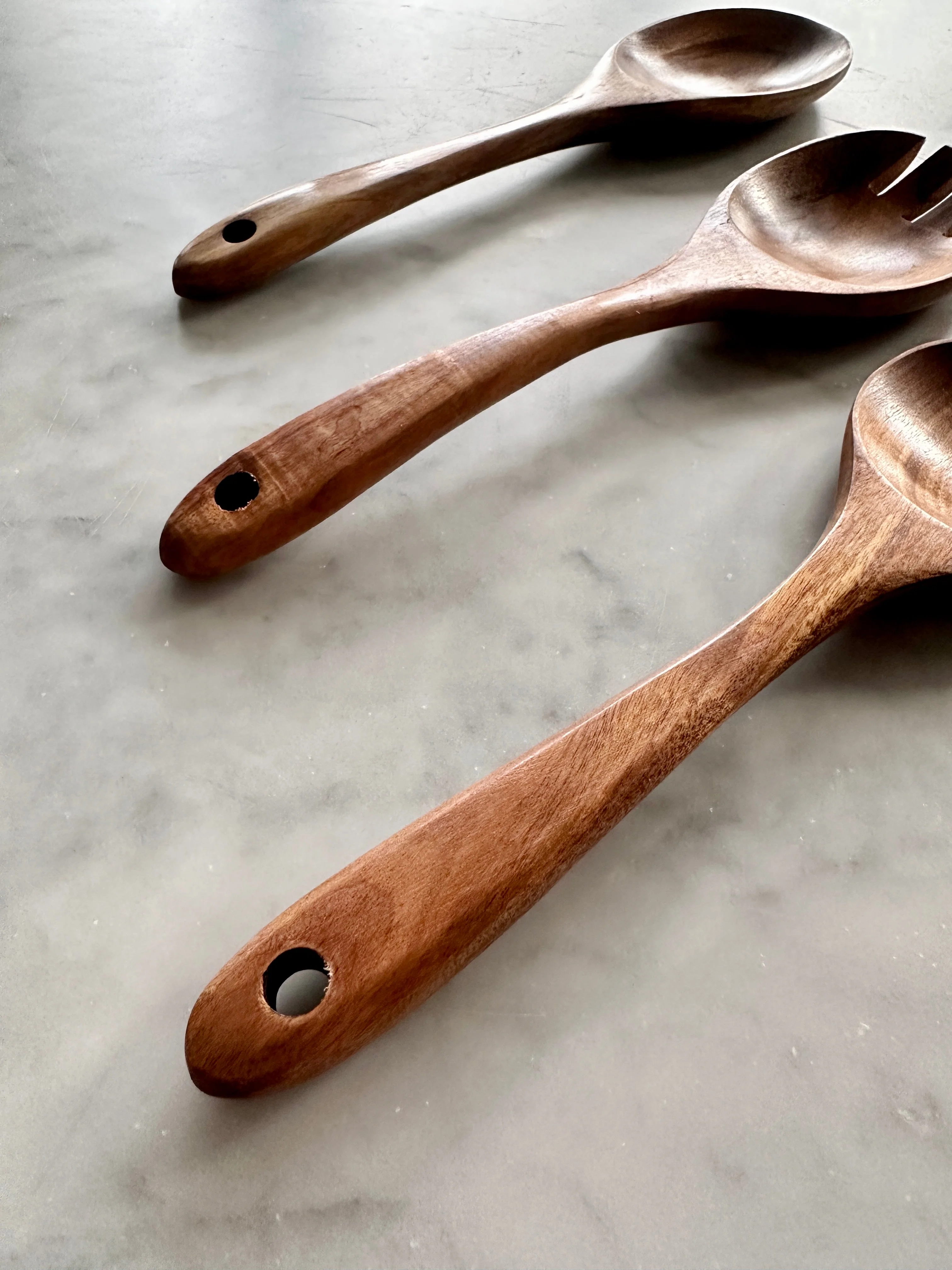 Busa Designs Tulum Teak Wooden Salad 3 Piece Serving Set - Image 3